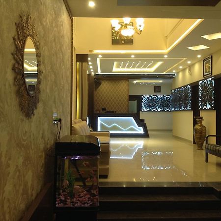 Hotel Rest Inn จิกมากาลูร์ ภายนอก รูปภาพ